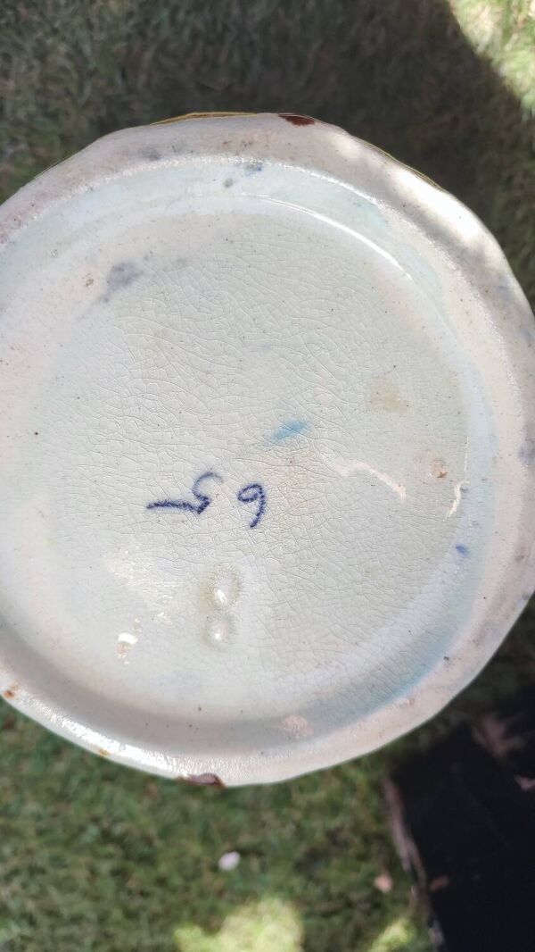 Paire de cache-pots en barbotine
