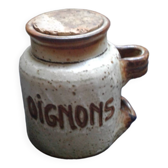 Stoneware onion pot.