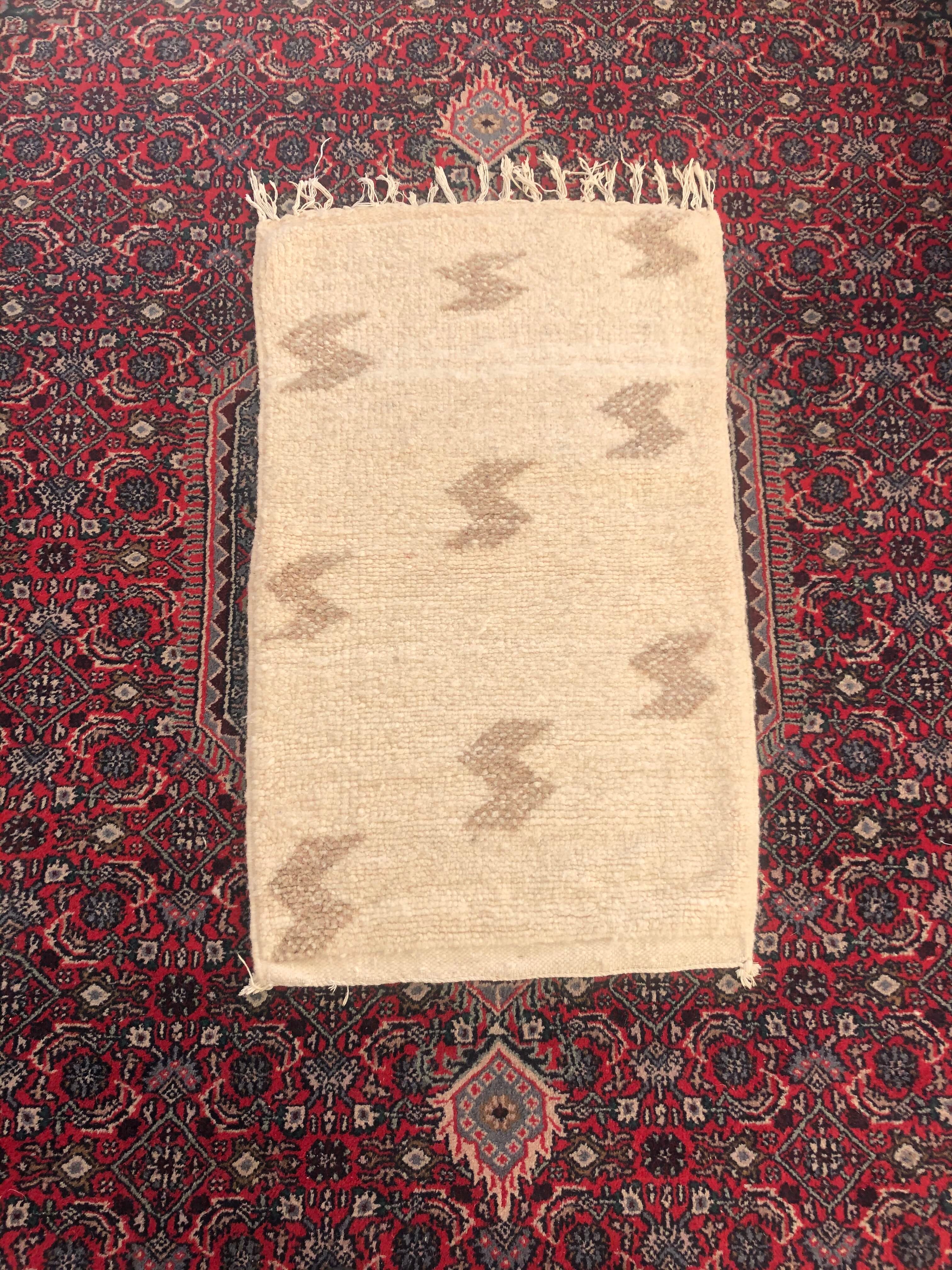 Beni ouarain blanc et beige 64x106cm