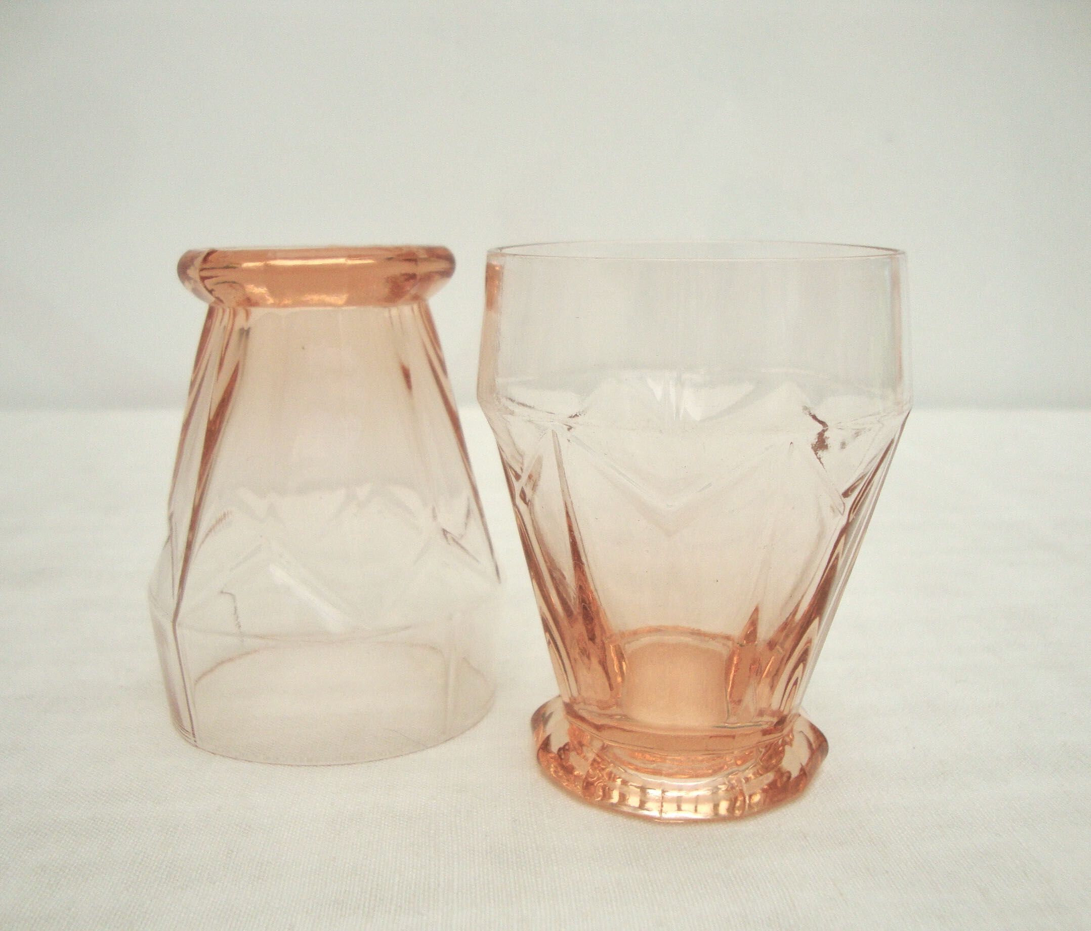 Set de 11 verres gobelets art déco
