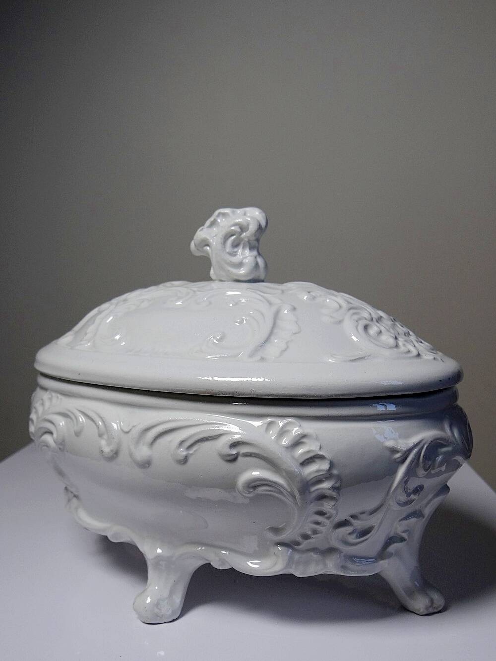 Vintage Baroque style white Italian earthenware candy dish