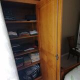 Oak bonnet maker