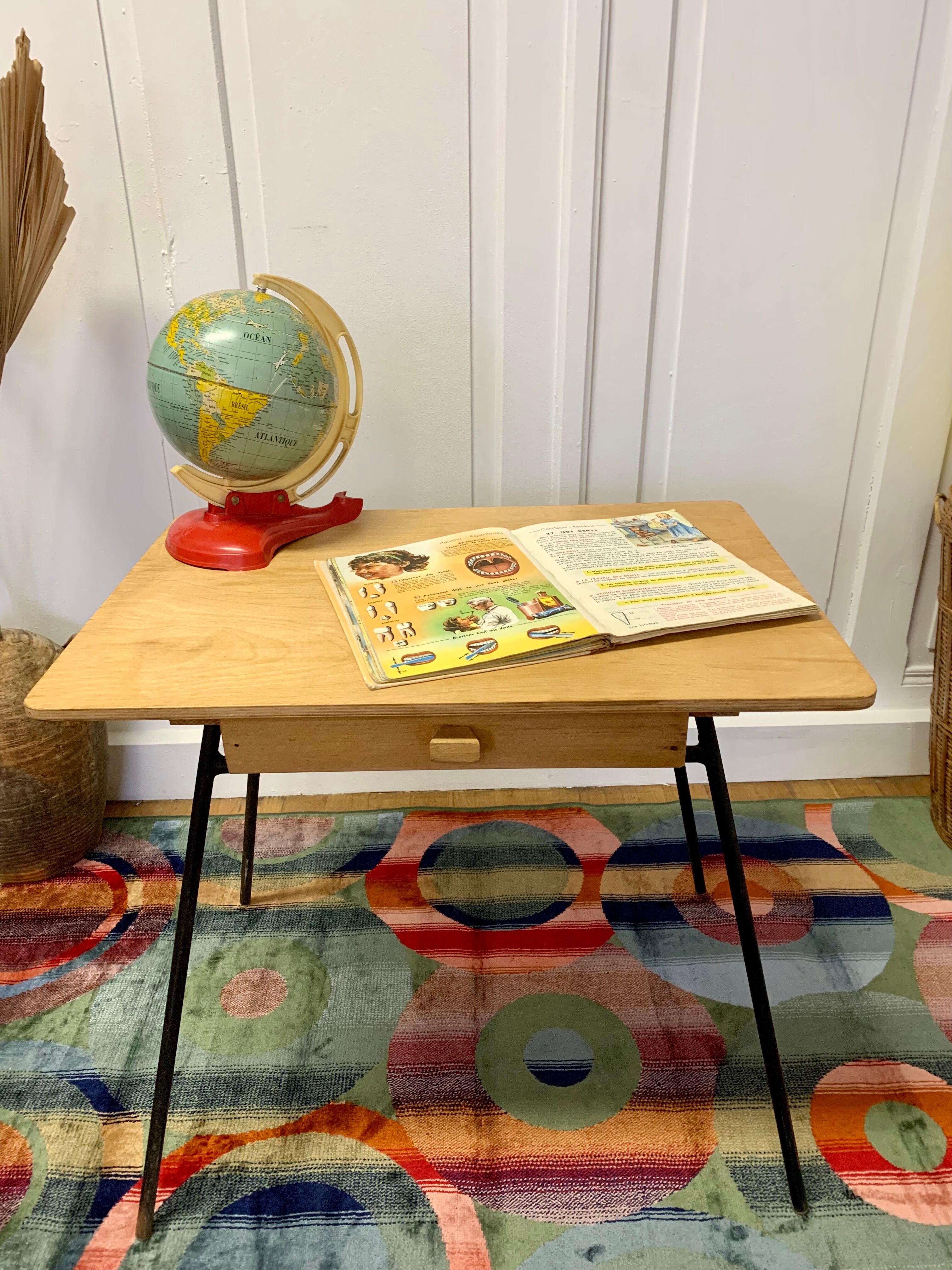 Baumann desk and children's chair set