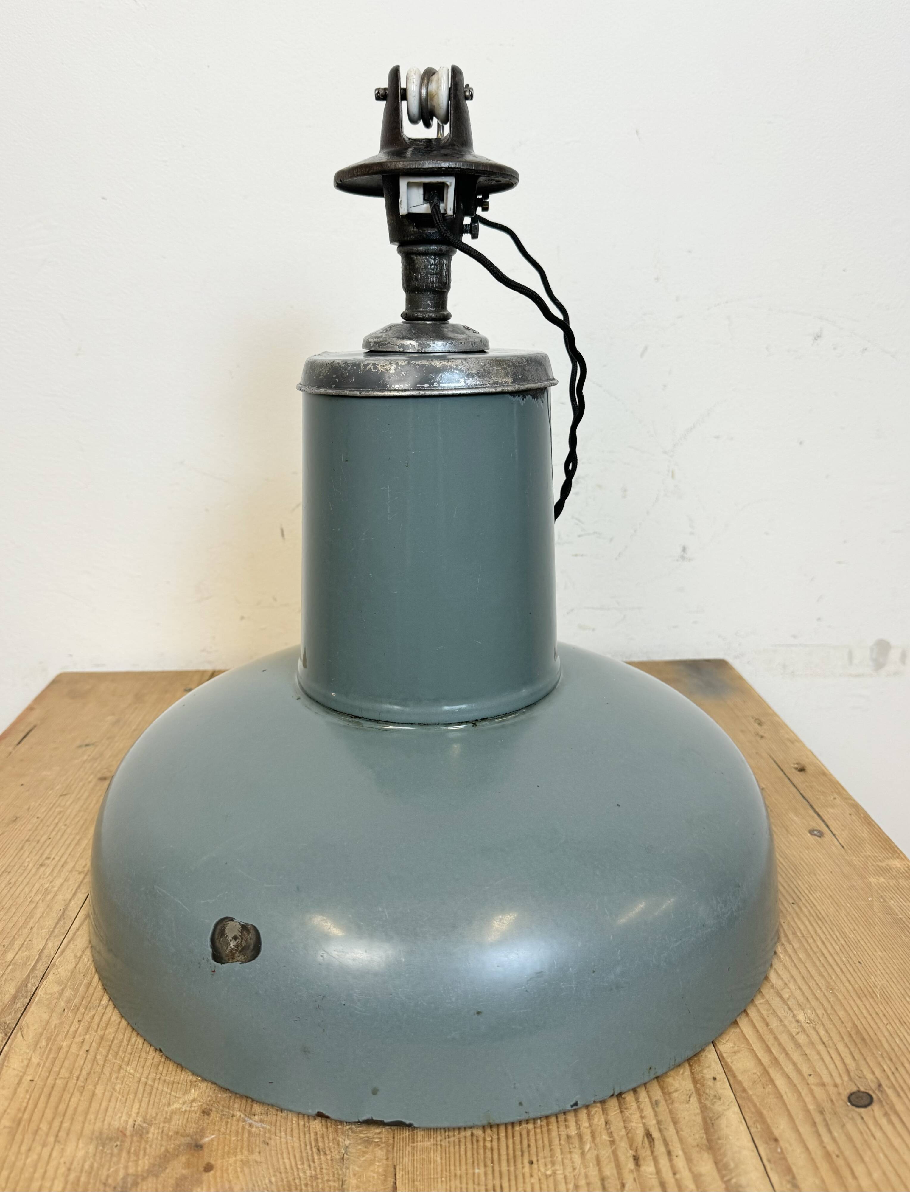 Industrial Grey Enamel Pendant Lamp from Siemens, 1930s