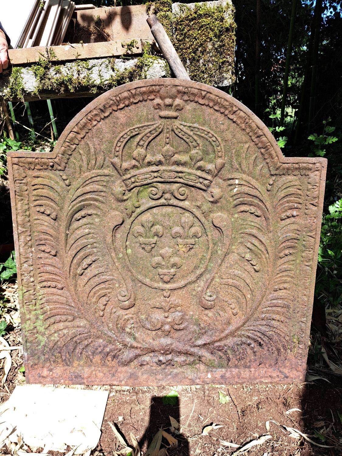 Antique fireplace backplate