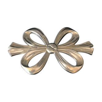 Dessous de plat noeud