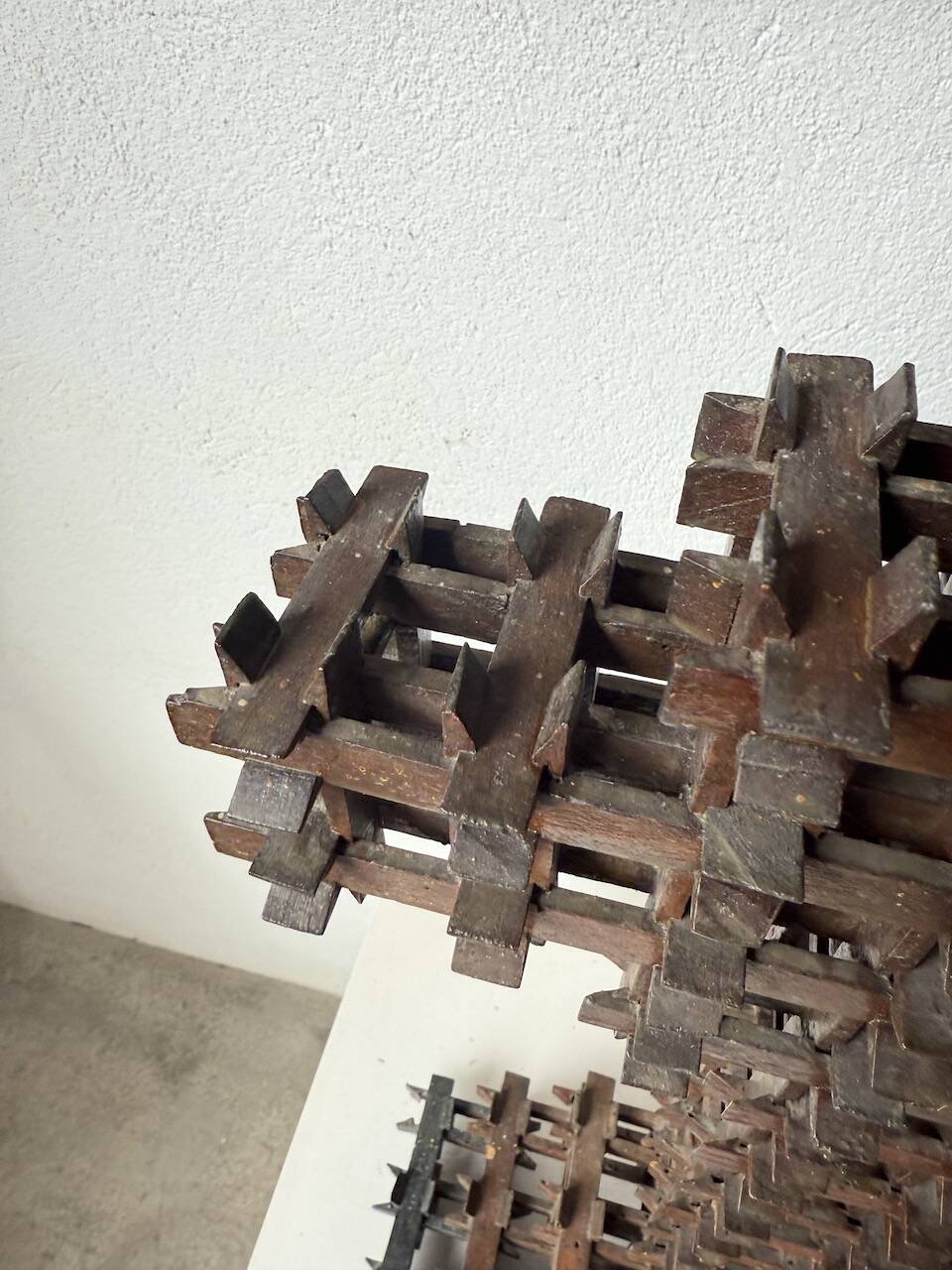 Crucifix sculpture Tramp Art 1900