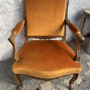 Paire de fauteuils cabriolets