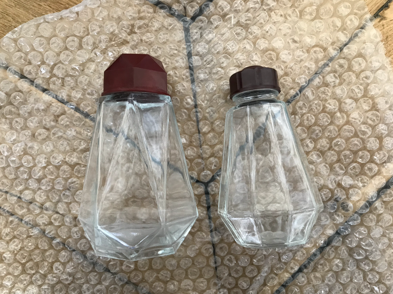 Vintage salt and pepper shaker 70s