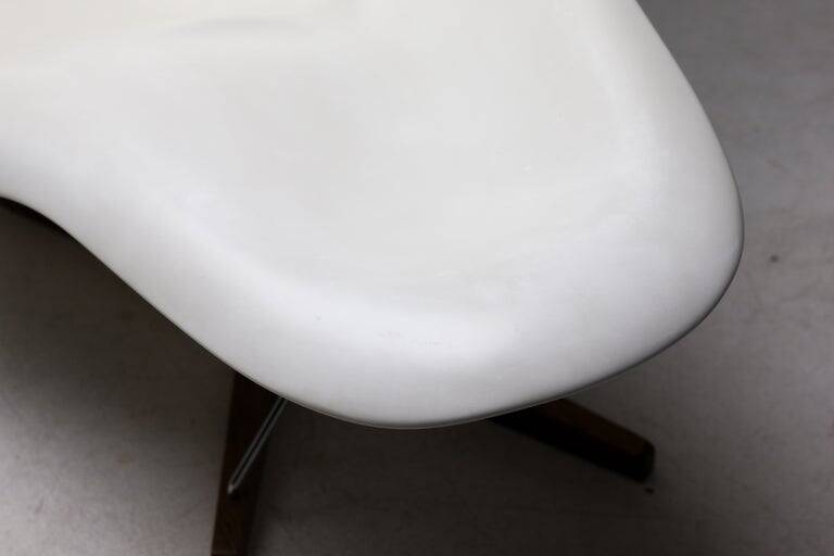 Early 2001 Vitra Eames La Chaise – Labeled, Sculptural Bone-White Patina