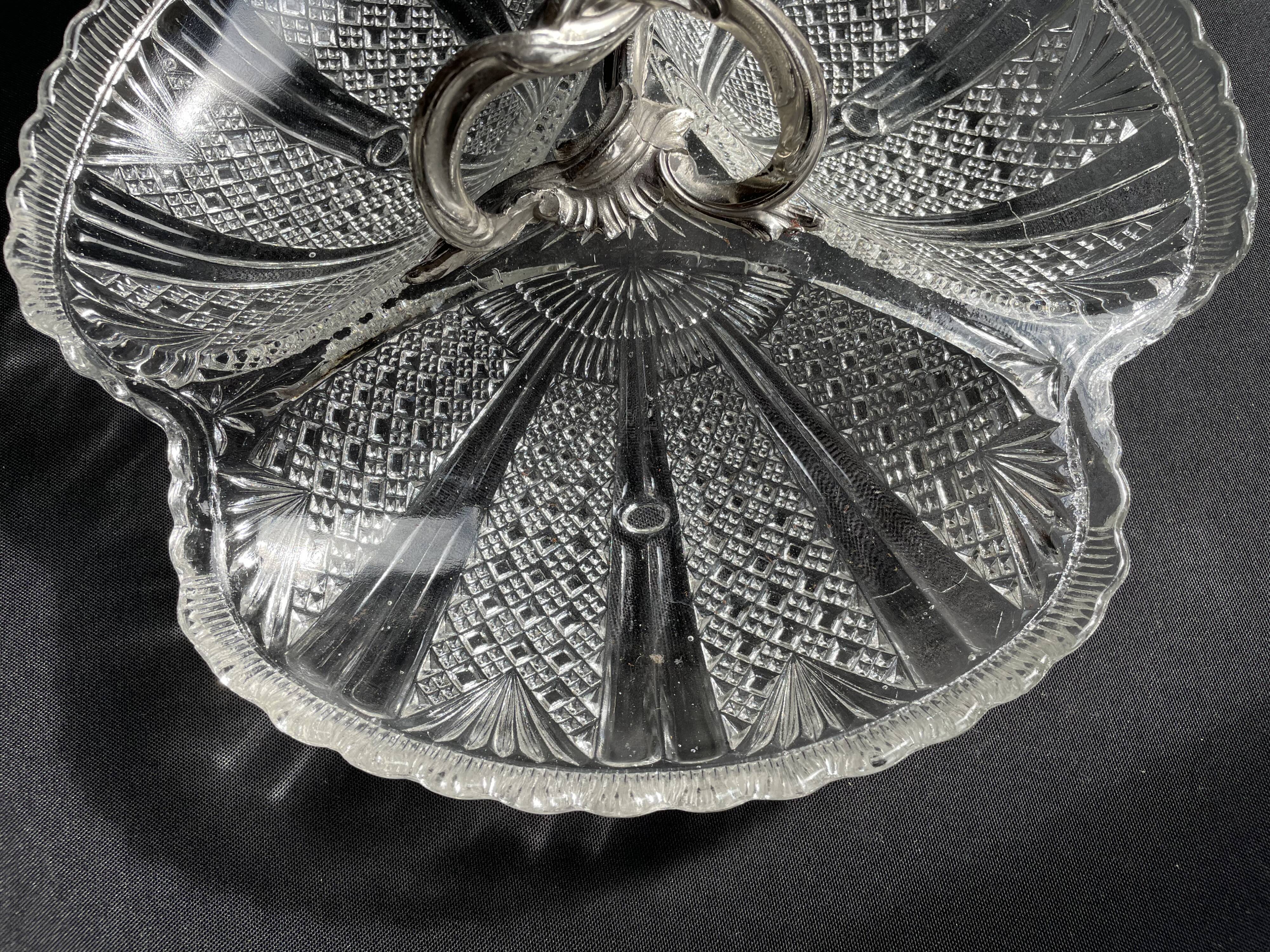 Dish called Art Nouveau beggar