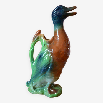 Duck pitcher in slip