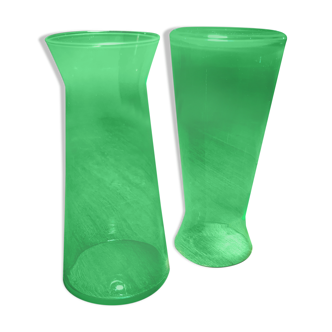 Pair of decanters