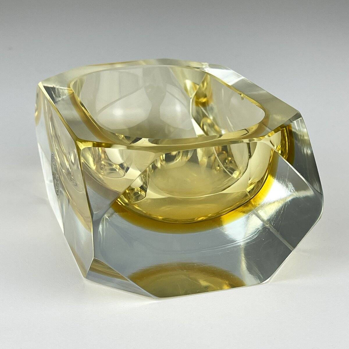 Original yellow Murano glass ashtray by Bucella Cristalli Murano, 1970s.