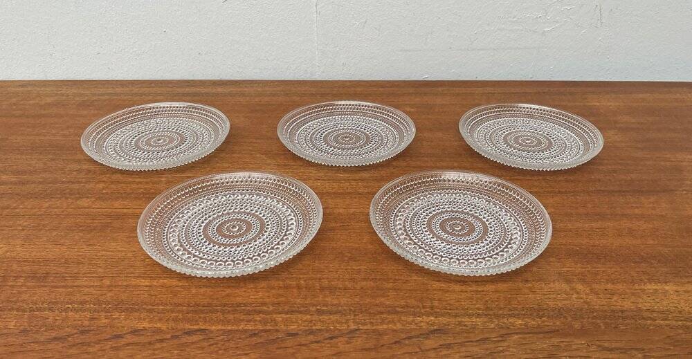 Set of 5 vintage Finnish glass plates from the Kastehelmi series by Oiva Toikka for Iittala.