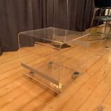 Table d'appoint mobile en lucite, 1970