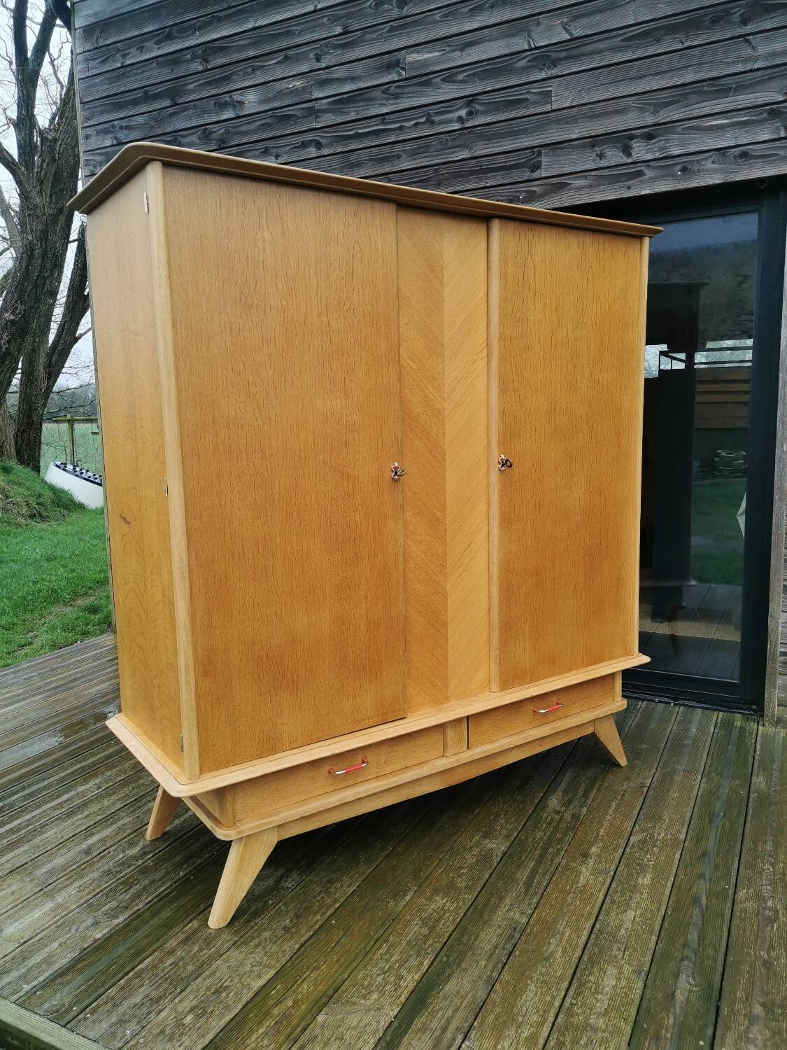 Vintage Jack cabinet