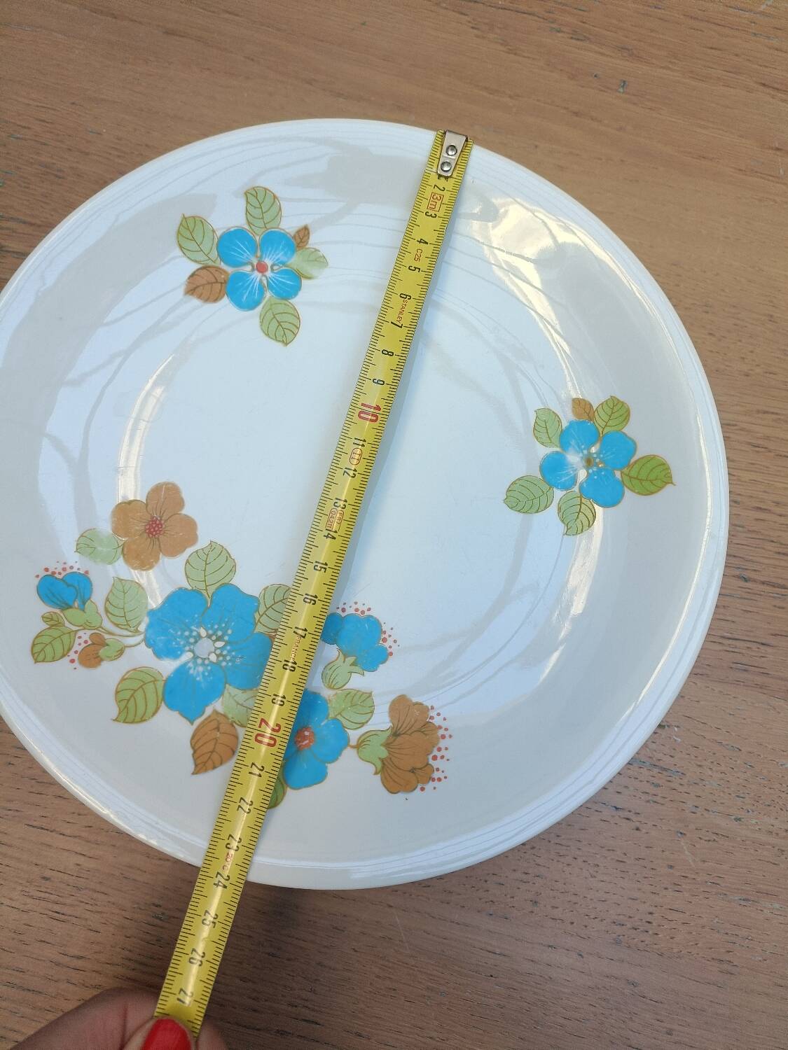 Service de table porcelaine 70'