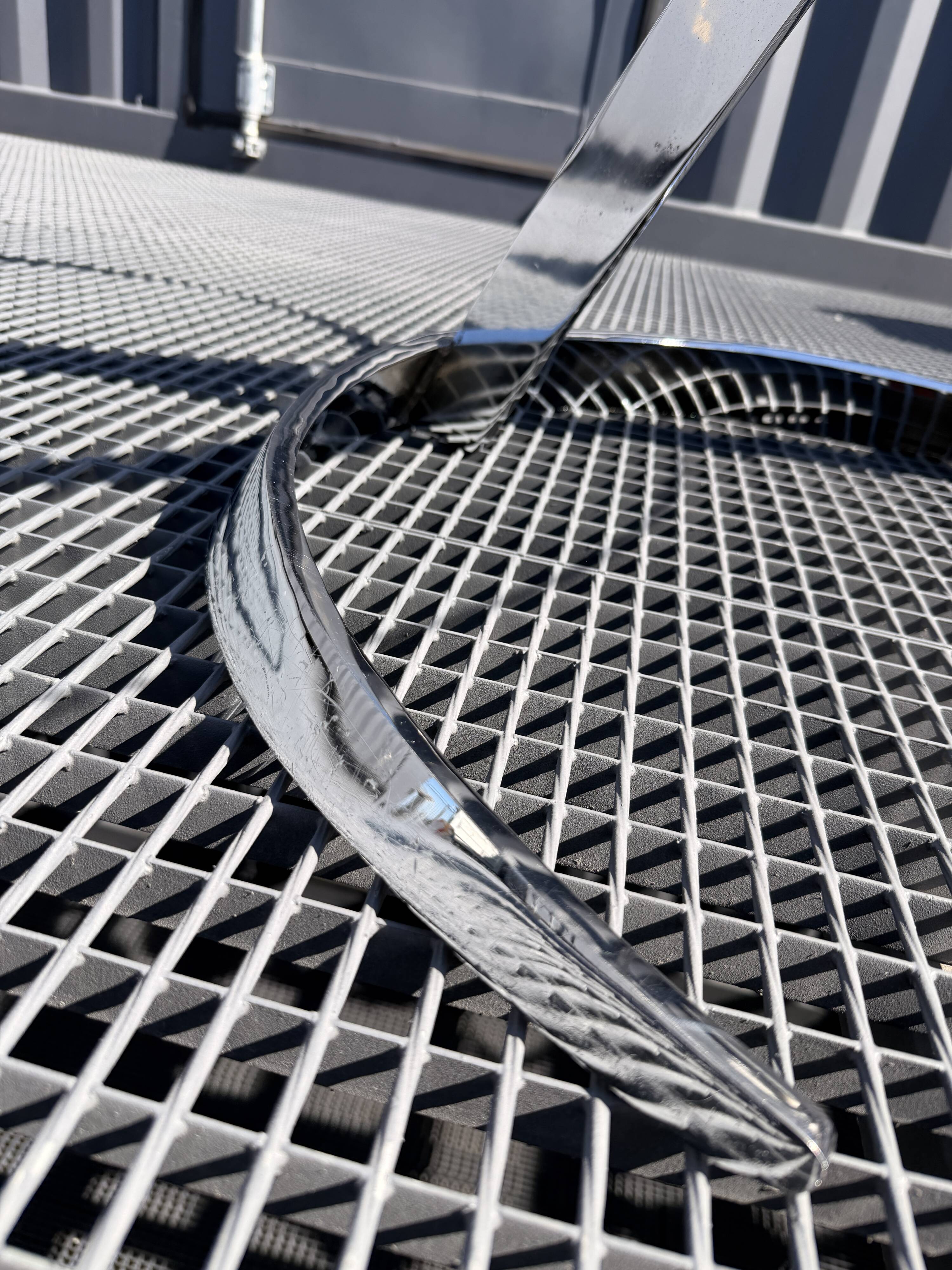 Dining Room Set Scimitar Boris Tabacoff MMM 1970 | Glass and Chrome