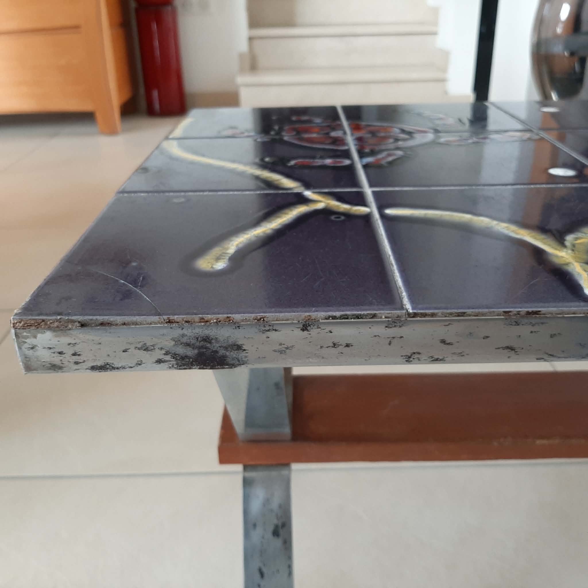 Small coffee table Vallauris ceramic with marine patterns, signed AONI.