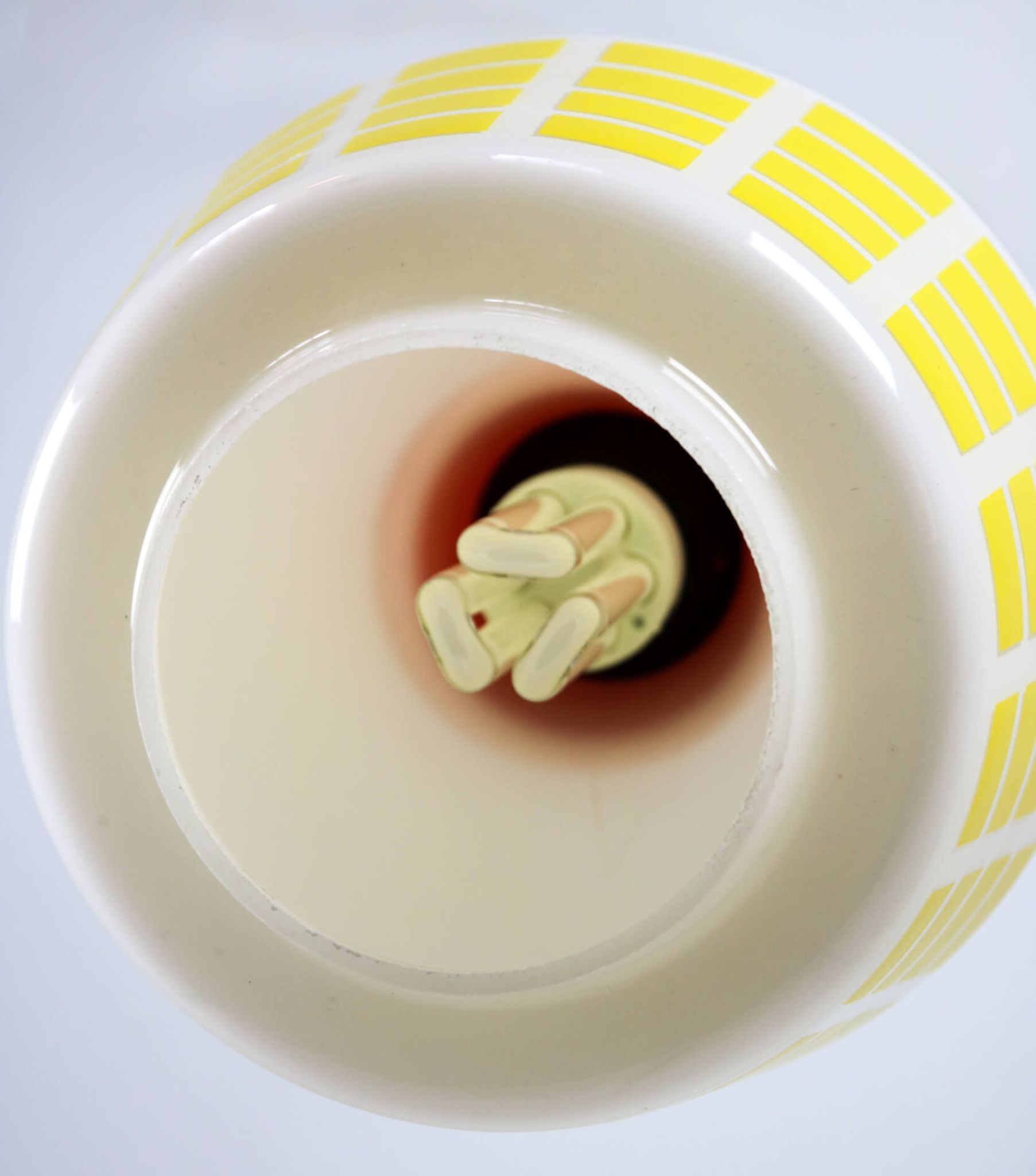 Suspension en verre rouge et jaune