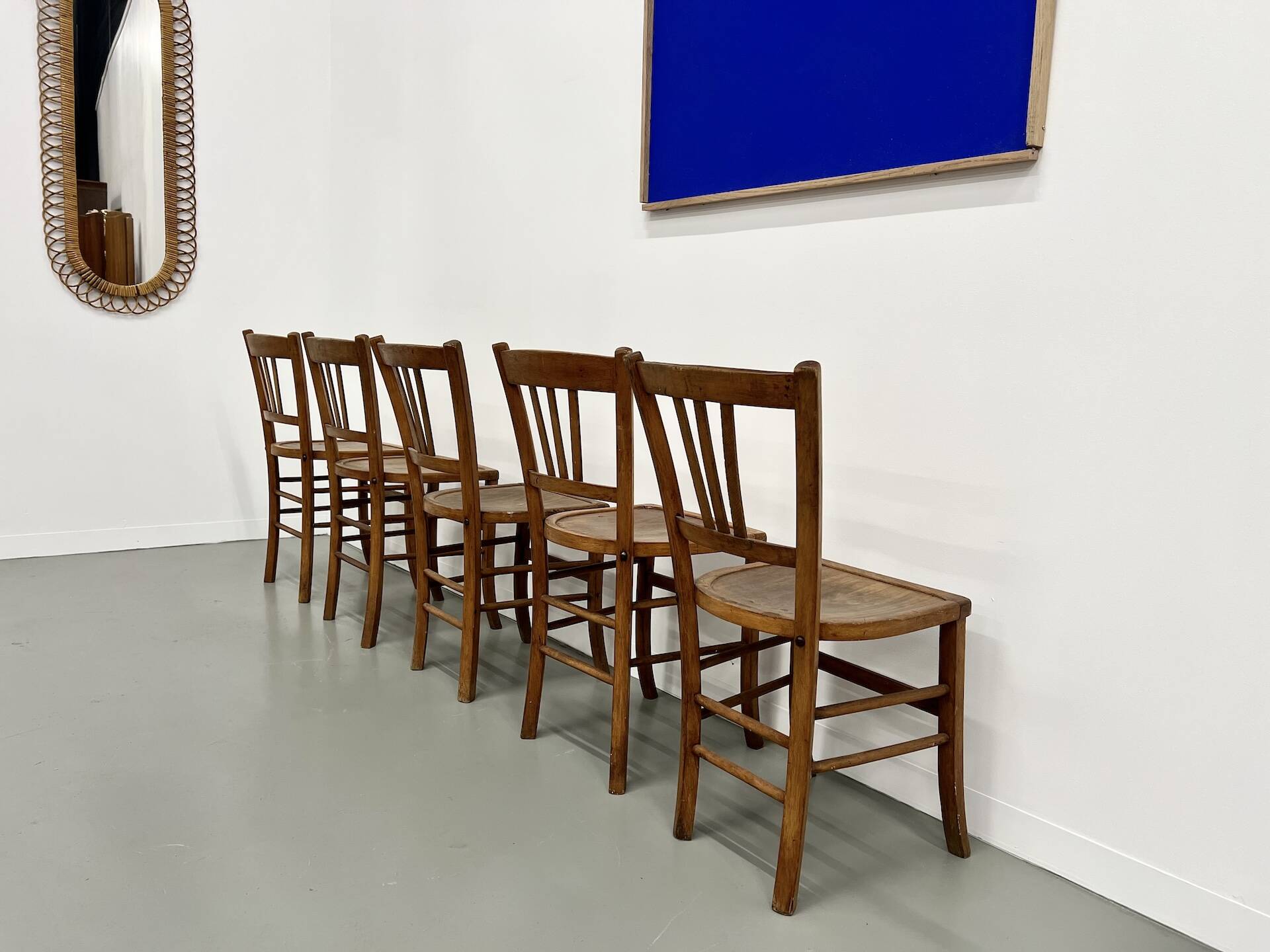 Set of 5 bistro chairs