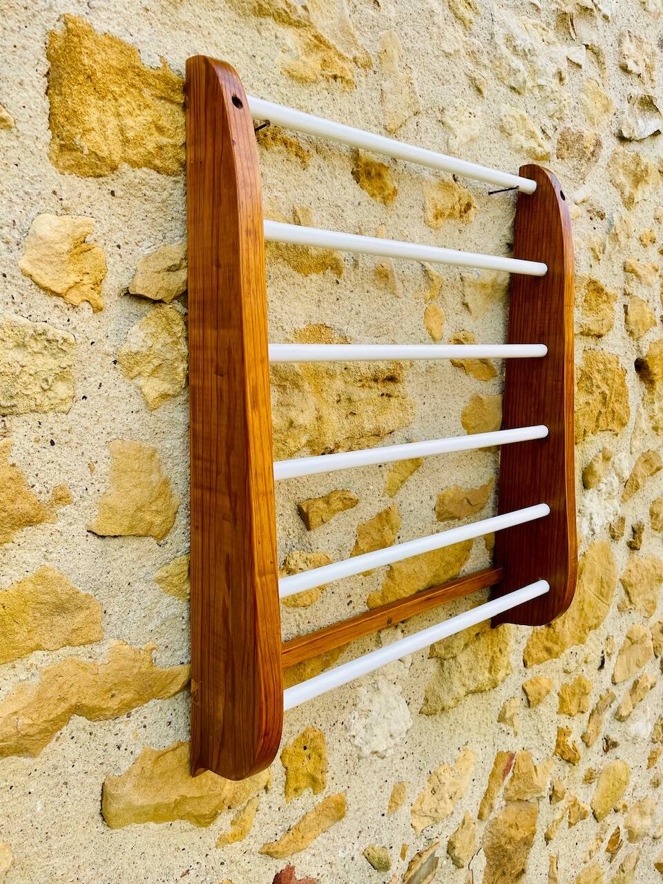 Vintage oak towel rack/wall-mounted bracket, circa 1970s