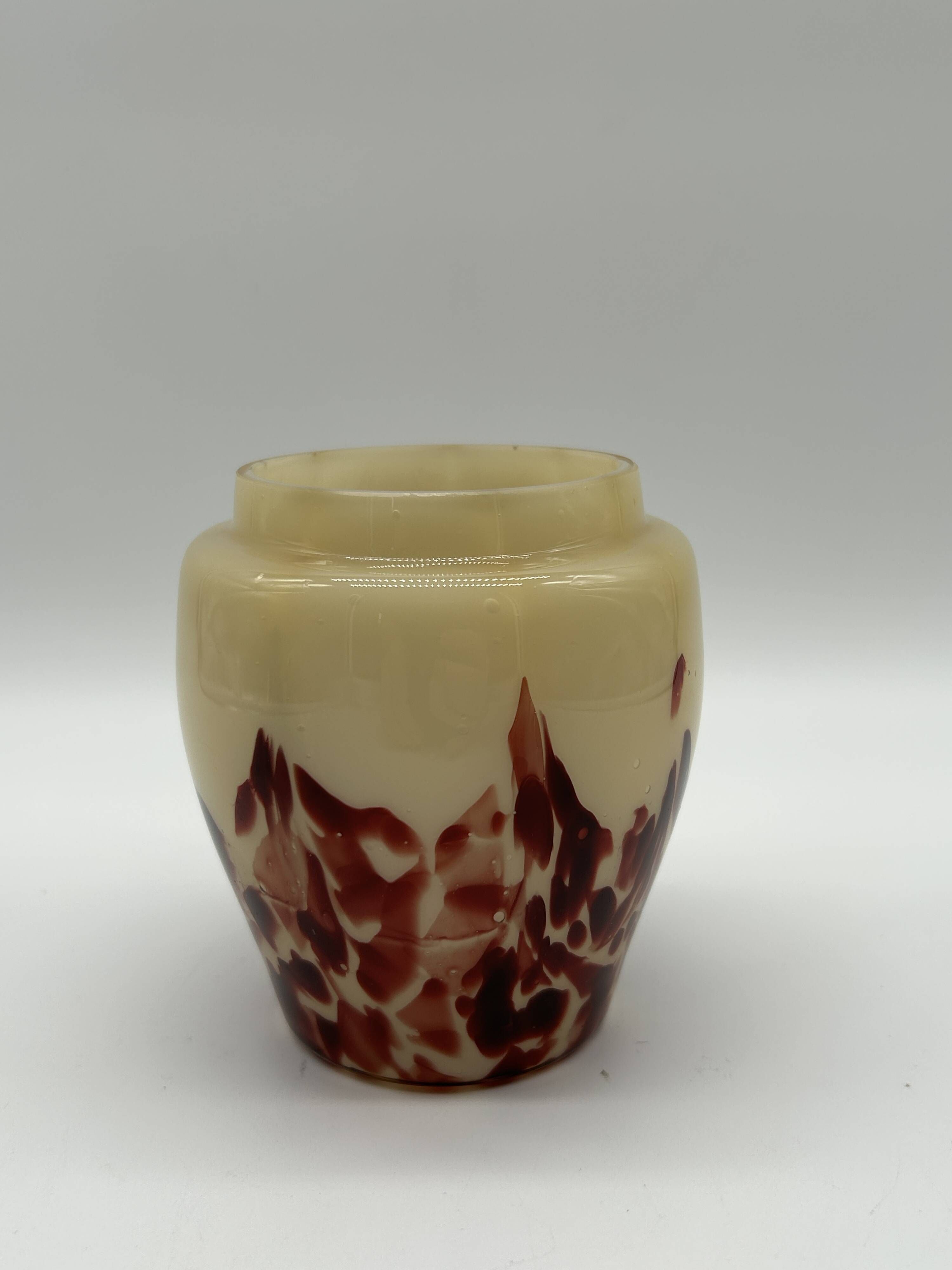 Art Deco glass vase attributed to Franz Welz