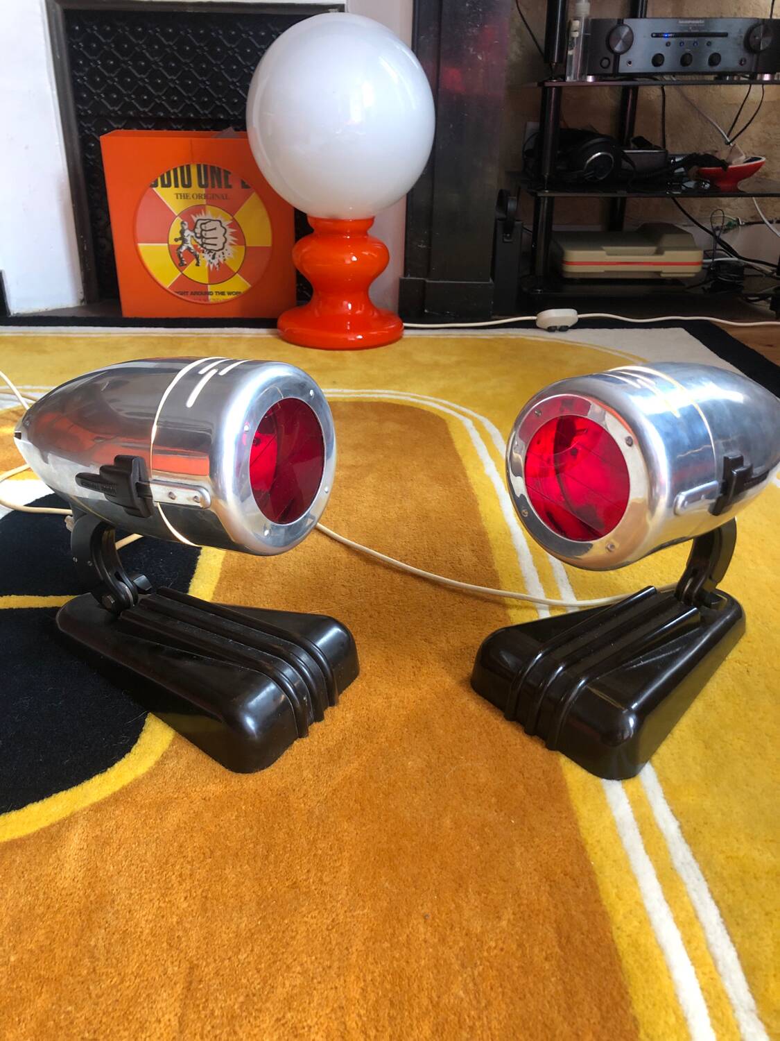 Pair of Hanau lamps, streamline design