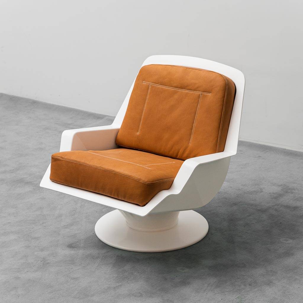 Fauteuil mod. nike sormani richard neagle années 1960 vintage modernisme