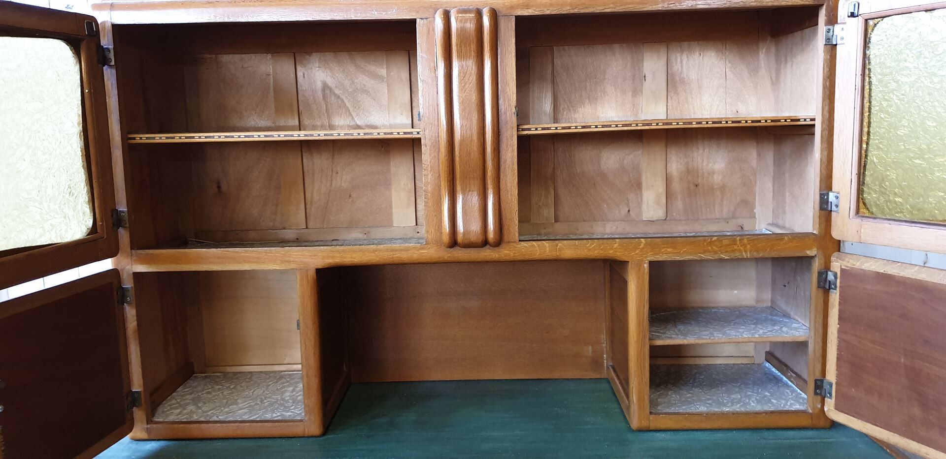 Vintage buffet "mado"