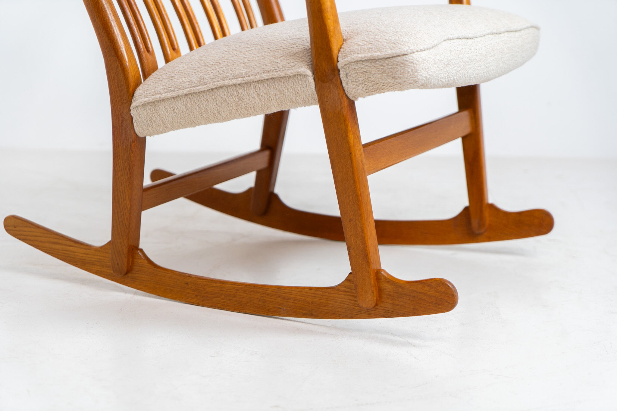 “ML33” rocking chair by Hans J. Wegner for A. Mikael Laursen