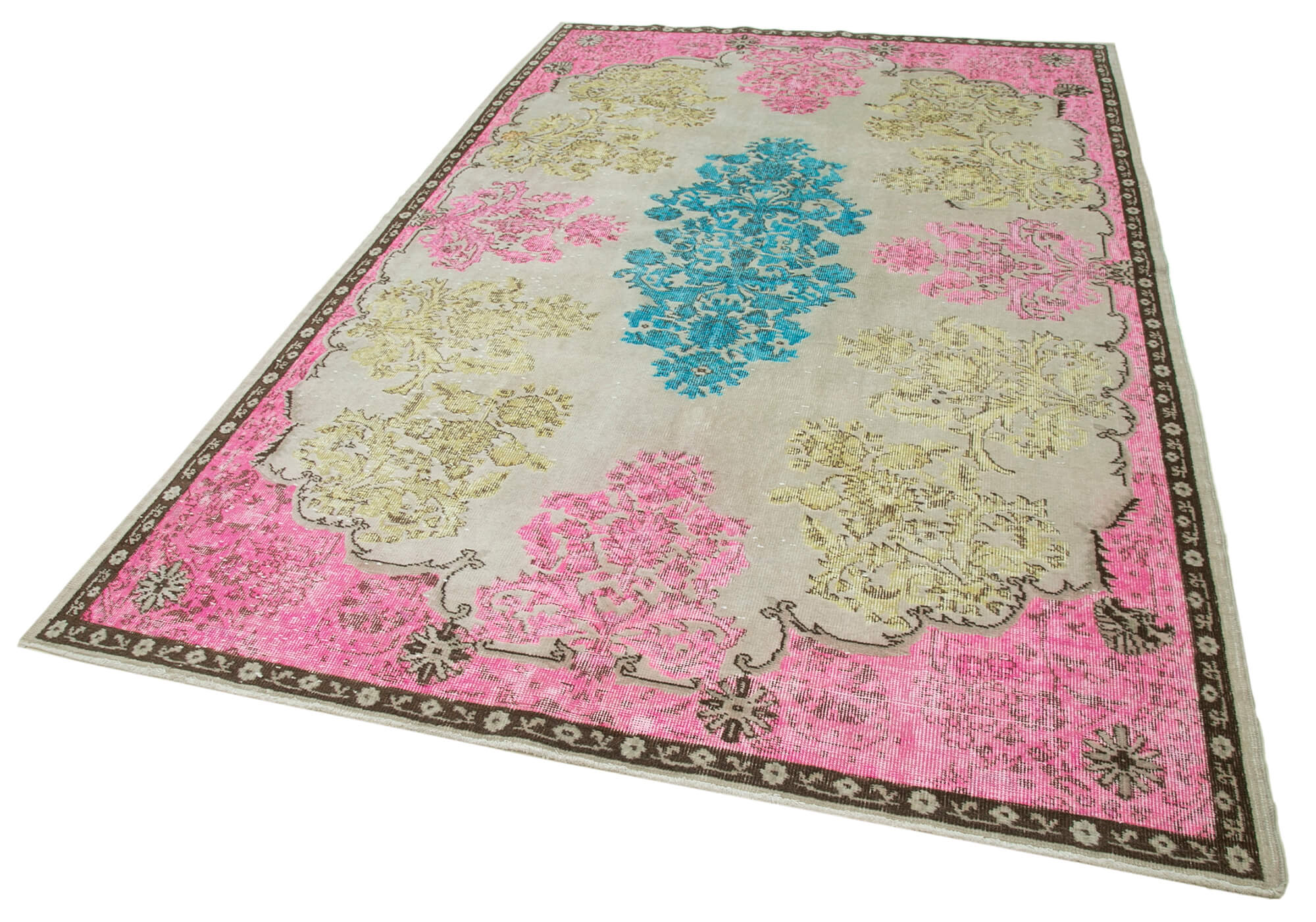 Hand-knotted unique anatolian 1980s 190 cm x 290 cm pink carpet