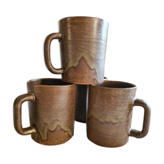 Set of 4 sandstone mugs