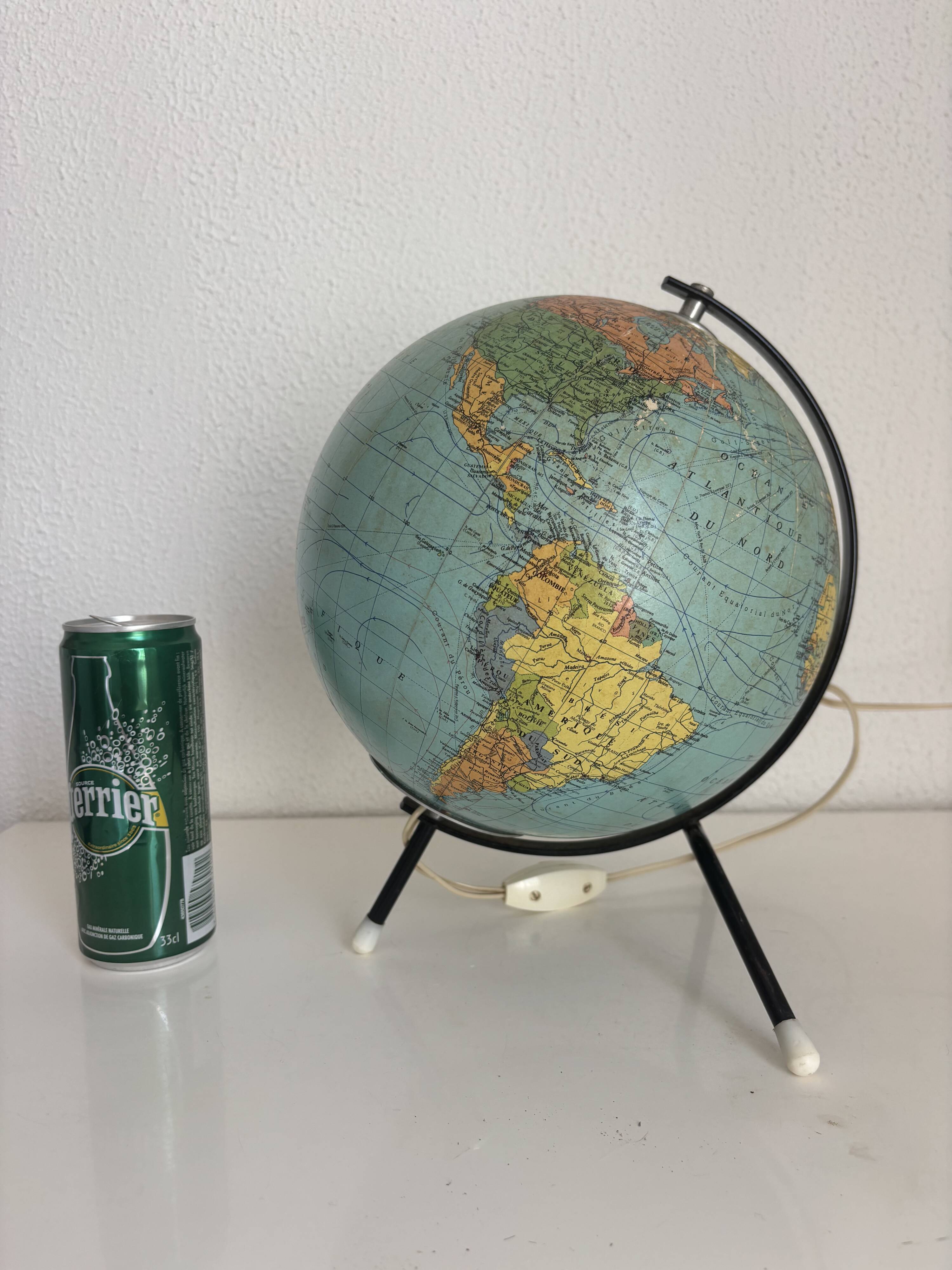 Vintage globe 1962 terrestrial world map glass tripod Taride - 28 cm