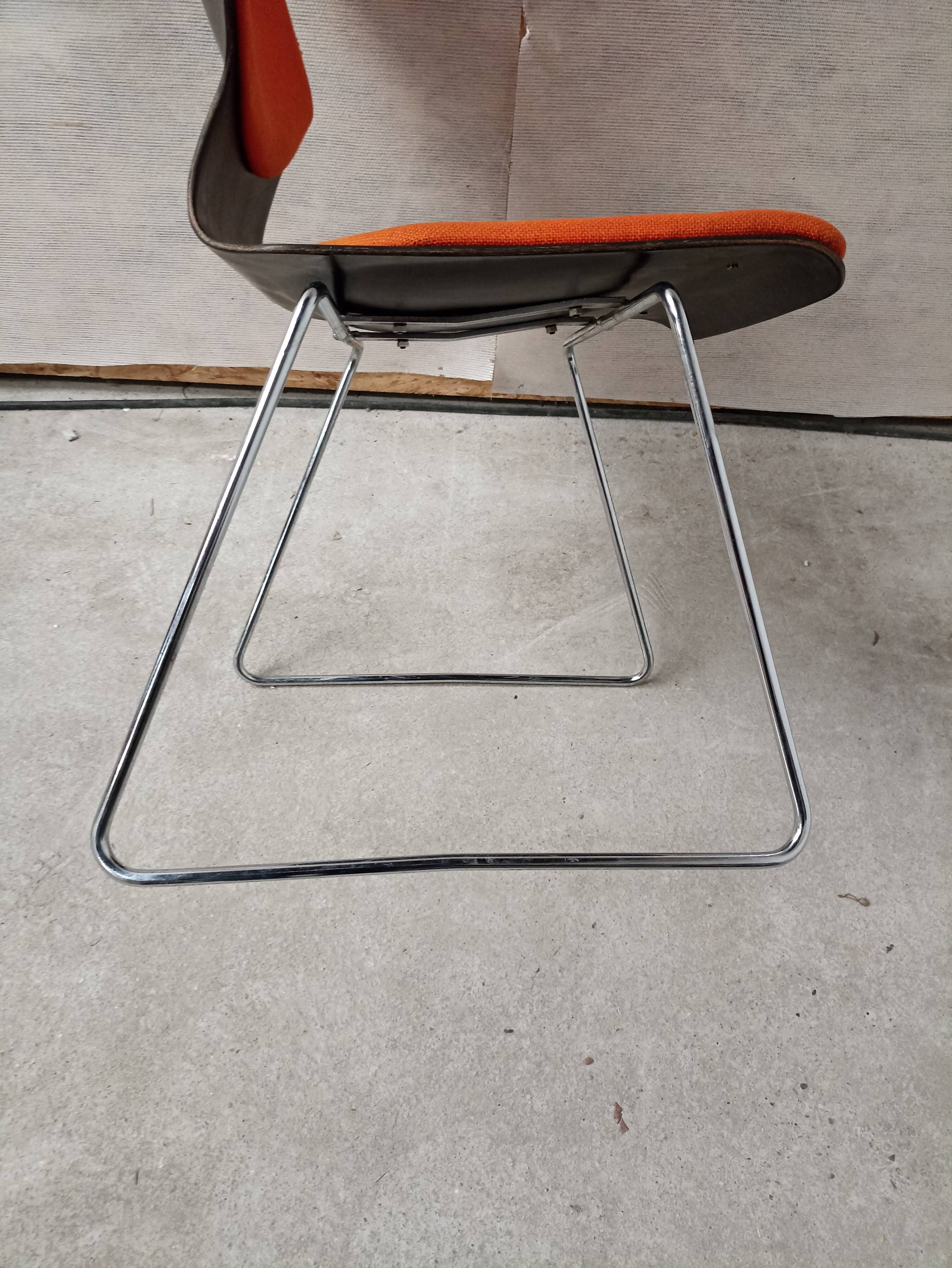 Set 6 vintage Pagwood chairs