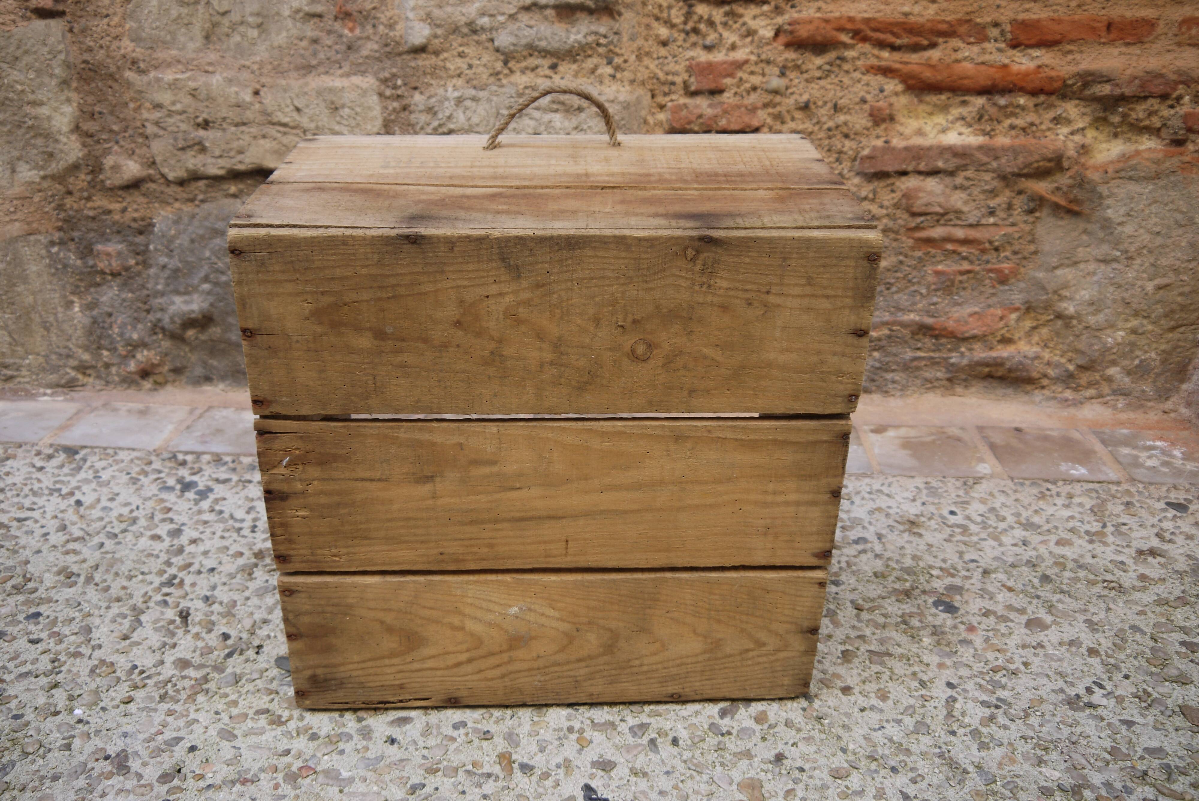 Square wooden box