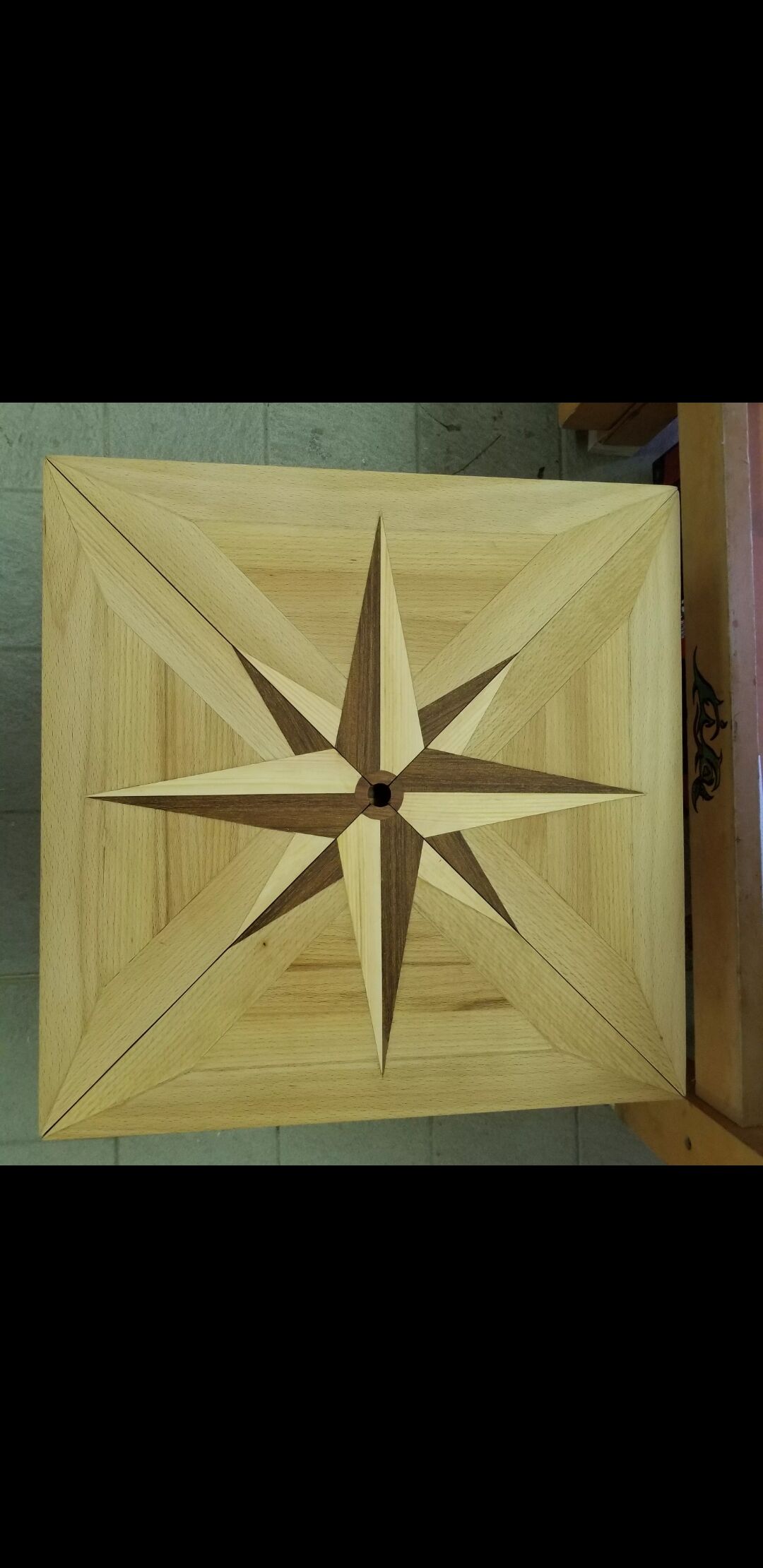 Wind rose coffee table that opens