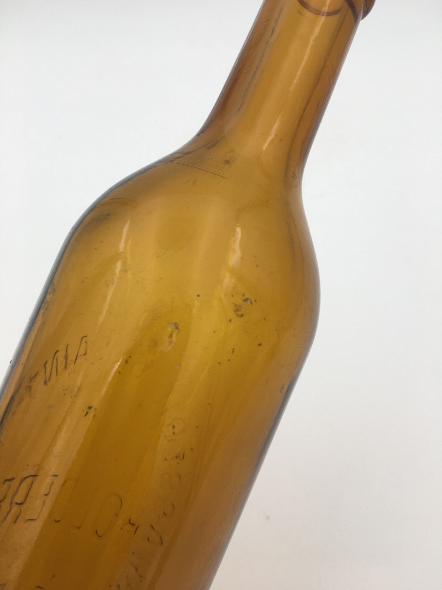 Bottle of old glass beer, Holderer Brewery (Saint Yrieix) - 20th century
