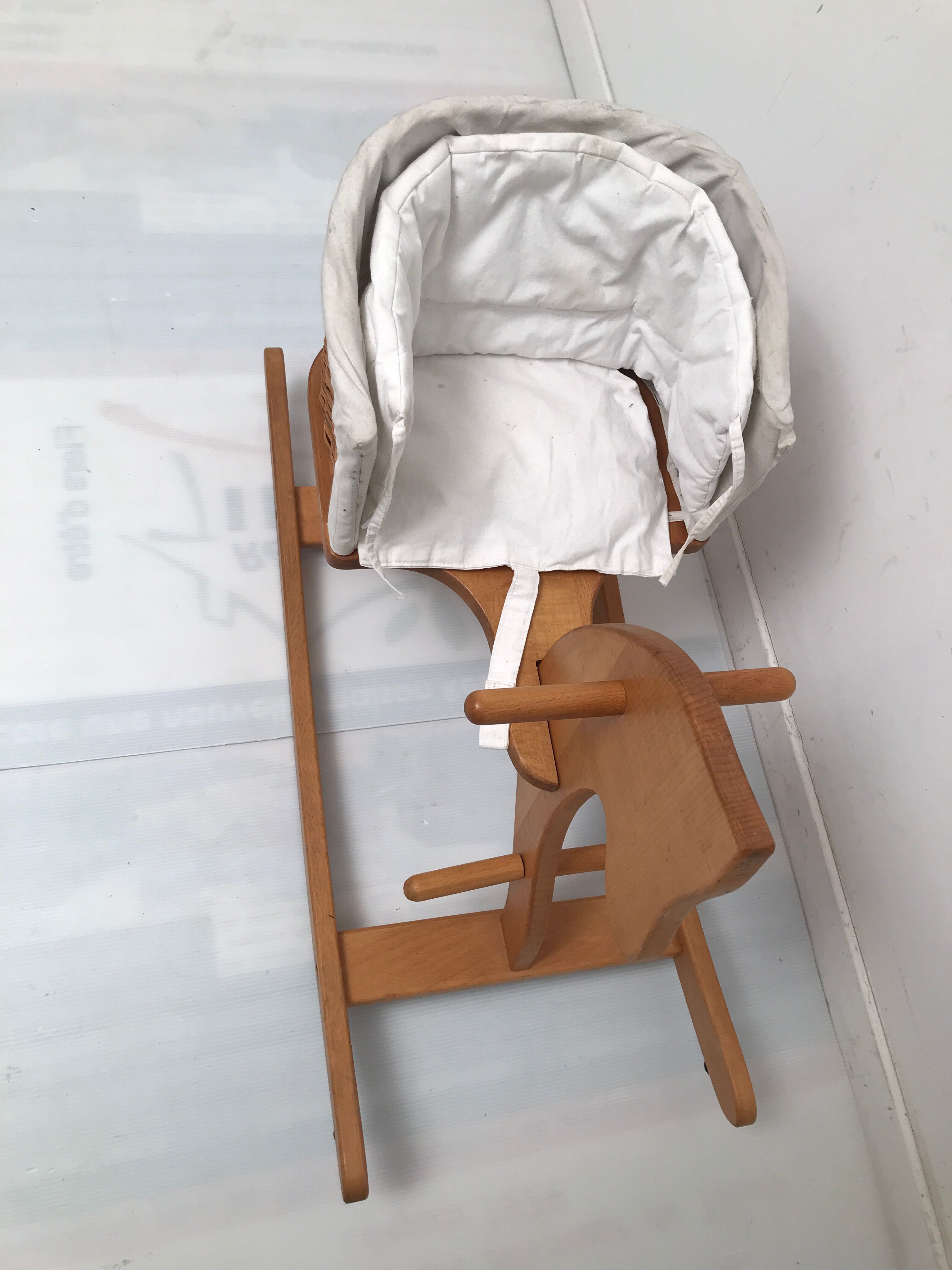 Rocking horse white wicker basket Moulin Roty