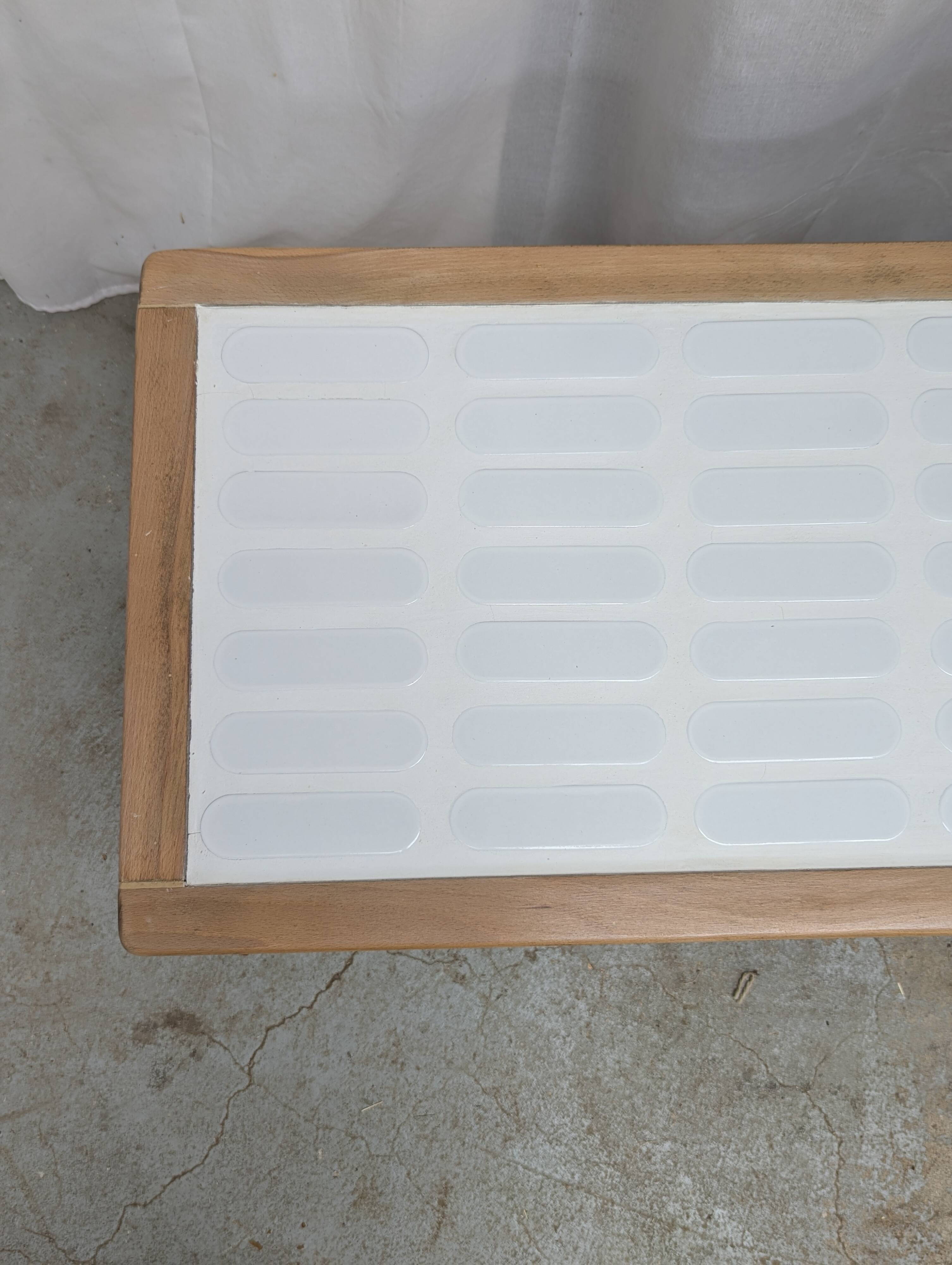 Tiled coffee table - Modern rounded tiling