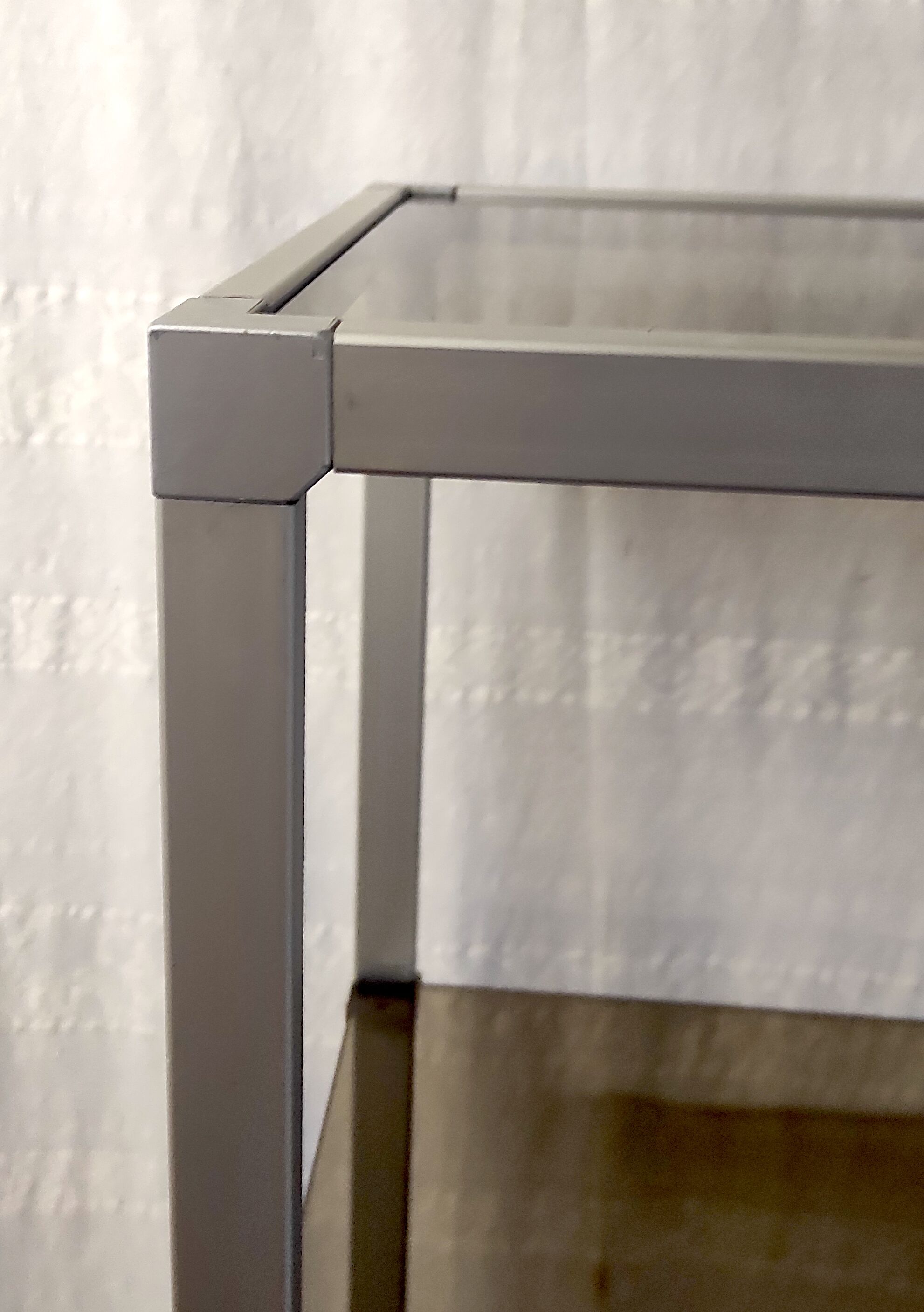 Design shelf in aluminum and smoked glass 70s/80s