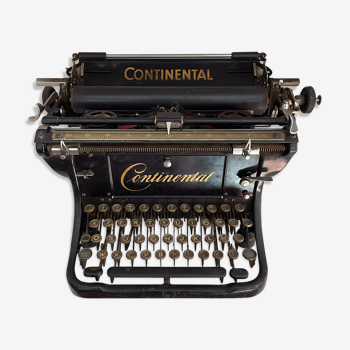 Machine à écrire Continental