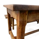 Farm table set and its 2 benches