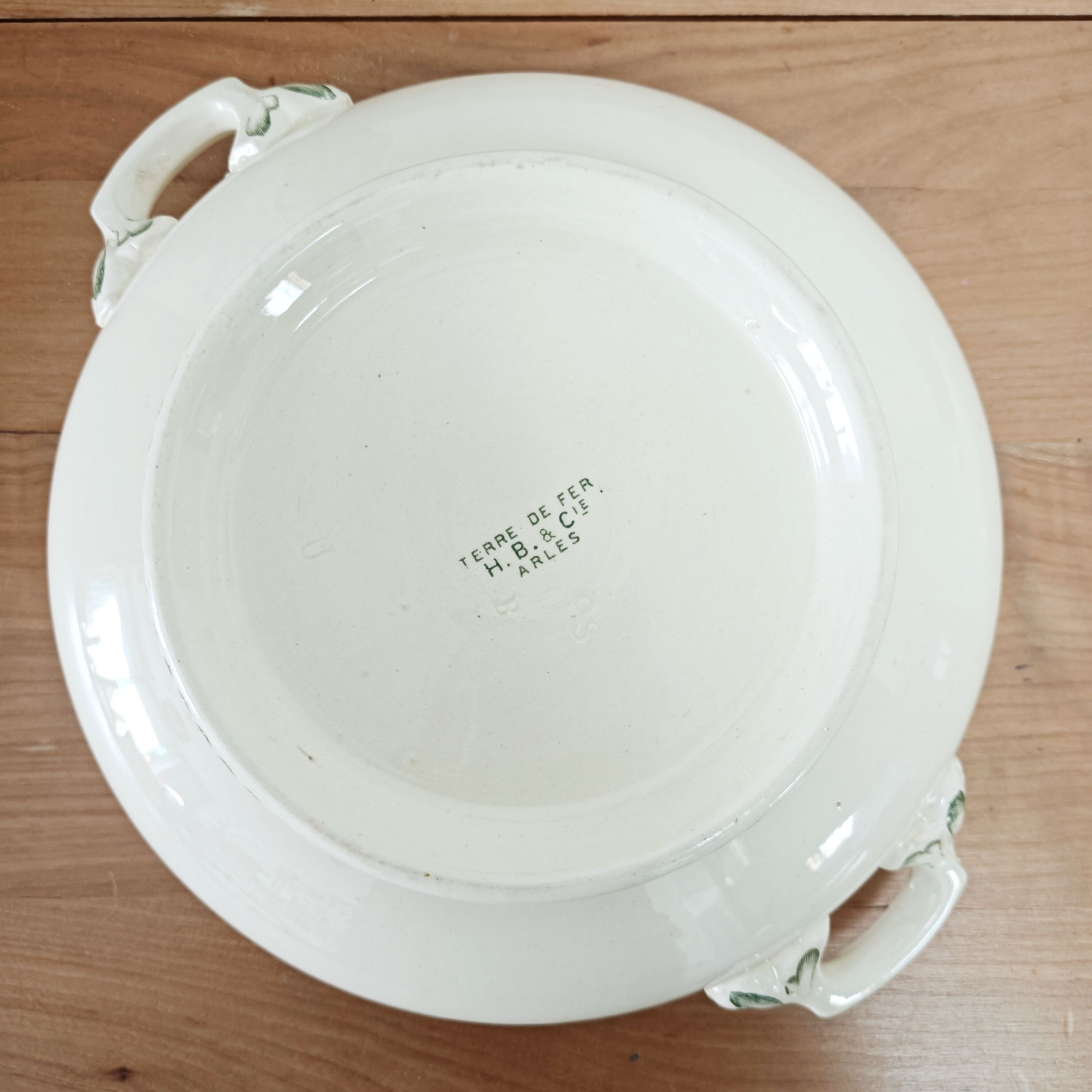 Choisy le Roi iron clay soup tureen, HB & Cie, Arles