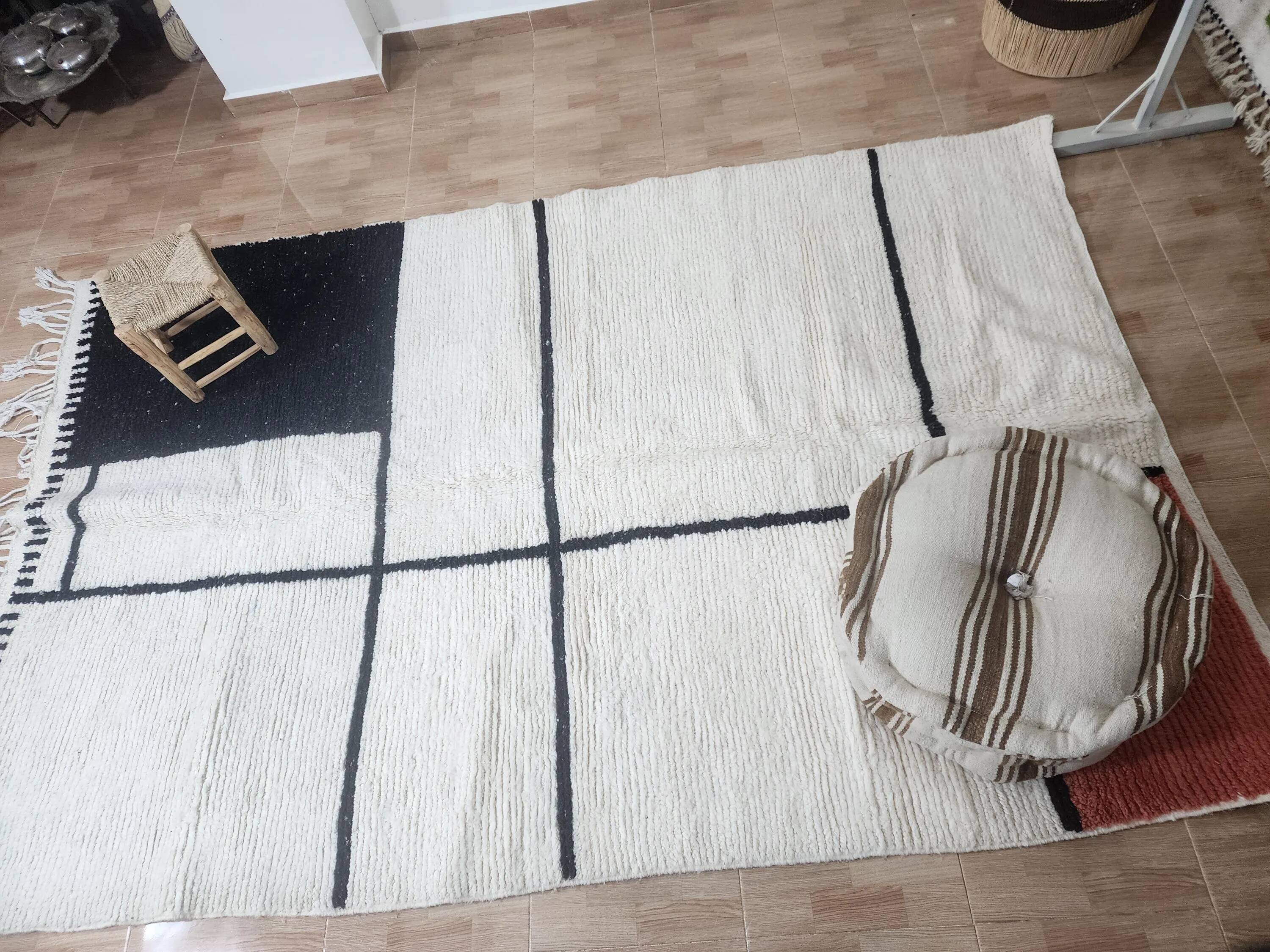 Handwoven Berber rug 3x2 m