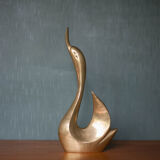 Large model swan, brass swan, swan statue, made in India, interior decoration