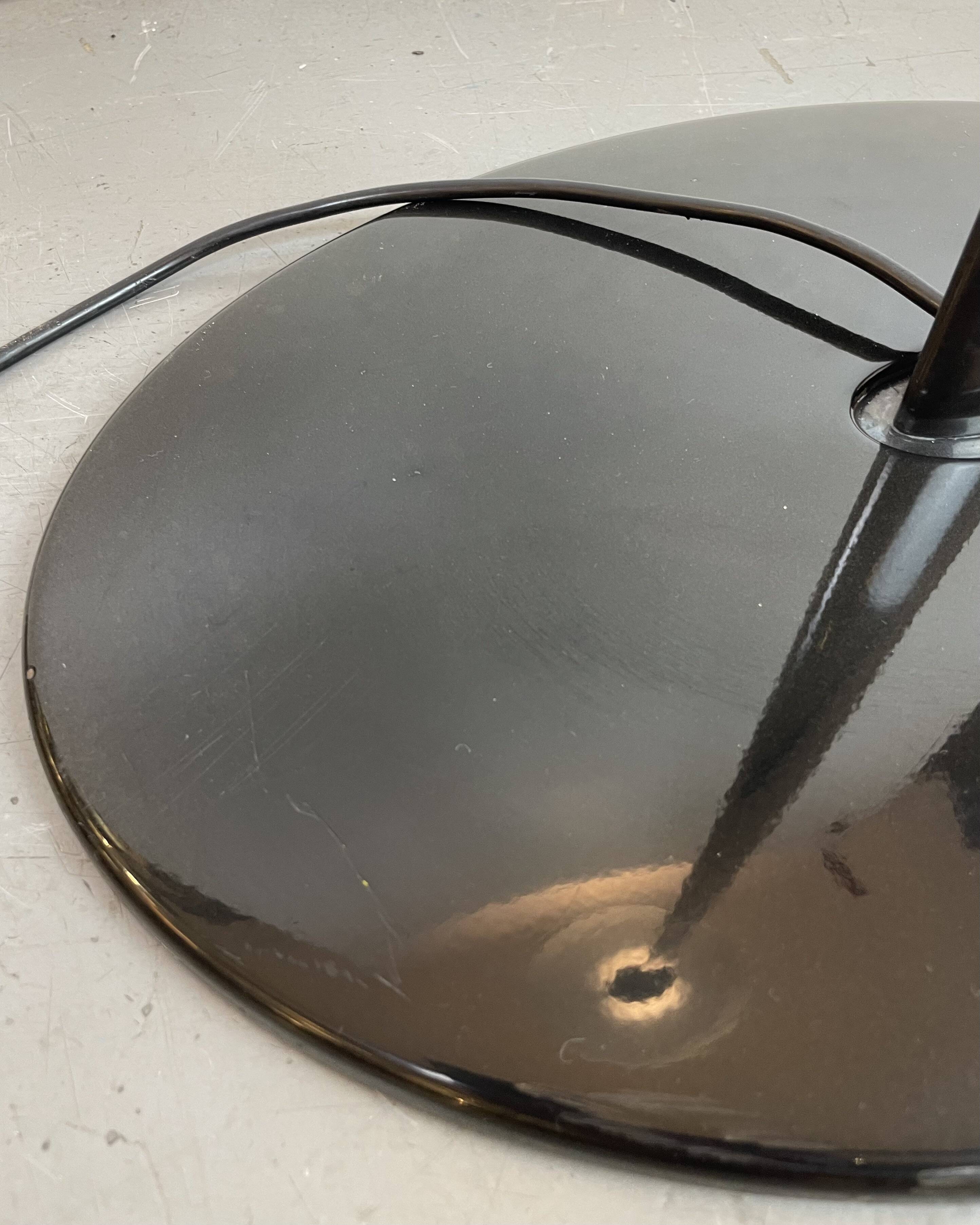 Tebe, lampe sur pied par Ernesto Gismondi pour Artemide, Italie, années 1980.
