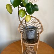 Porte-plante Emmanuelle en rotin vintage