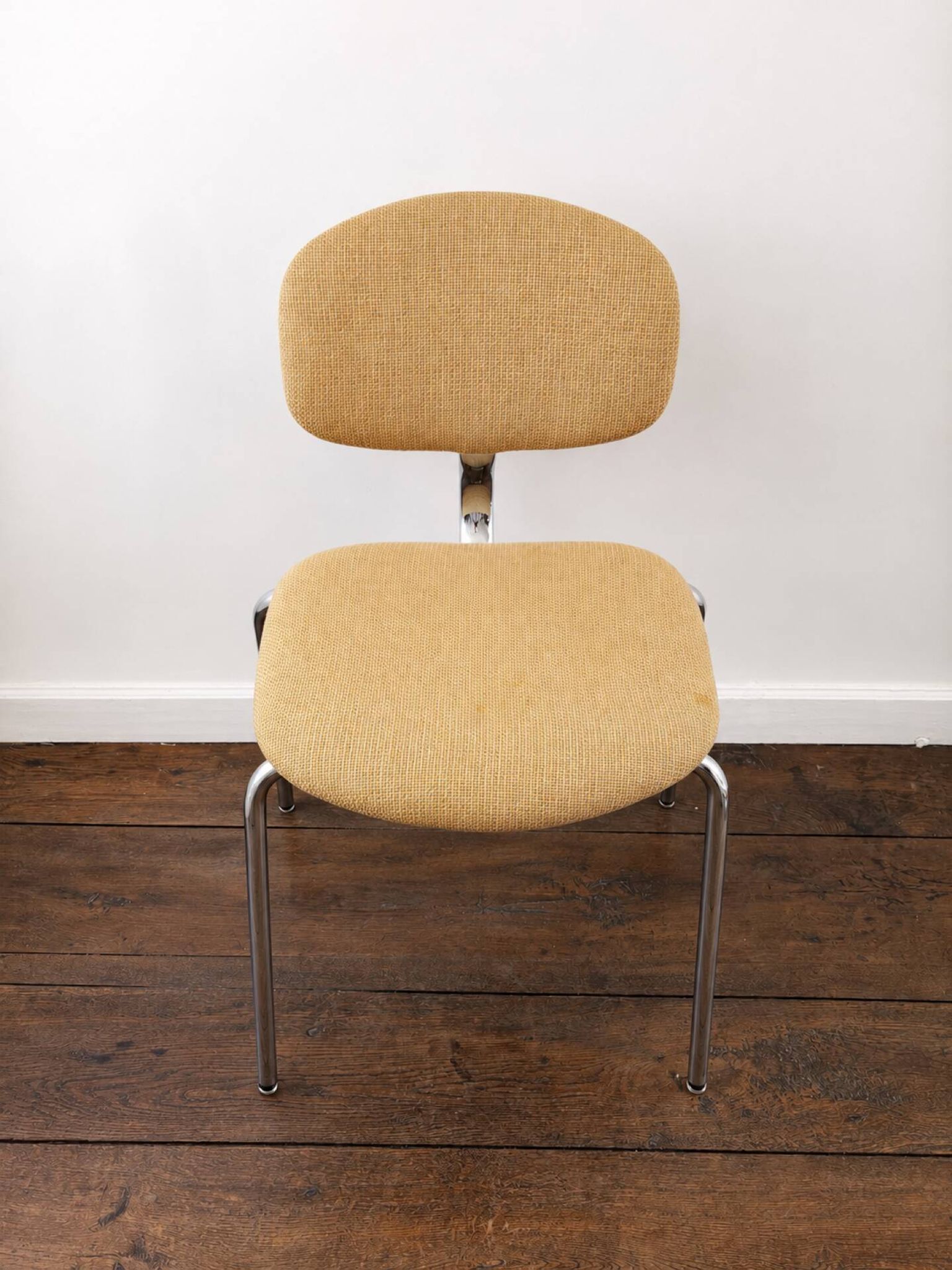 Set of 4 Steelcase Strafor 420-440 chairs by Pierre Paulin from the 1970s.